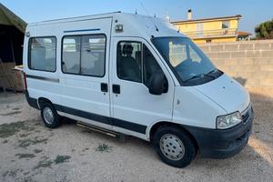 CAMPER 5 METRI TRAZIONE 4 X 4