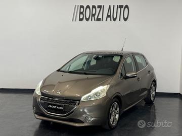 Peugeot 208 1.2 VTi 82 CV Allure FULL!! LED!!