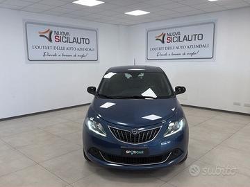 Lancia Ypsilon 1.0 FireFly 70cv S&S Hybrid SILVER