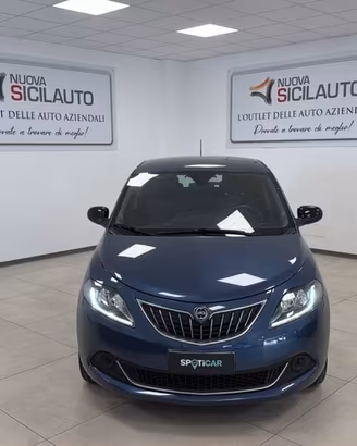 Lancia Ypsilon 1.0 FireFly 70cv S&S Hybrid SILVER