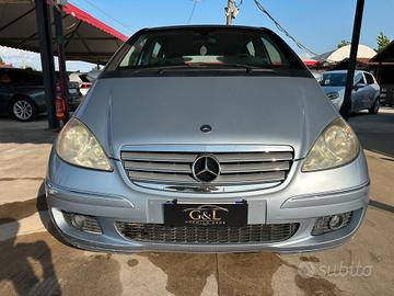 MERCEDES-BENZ A 180 *CDI*ELEGANCE*MP3*5P*233€ AL M