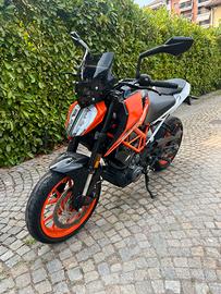KTM 390 Duke
