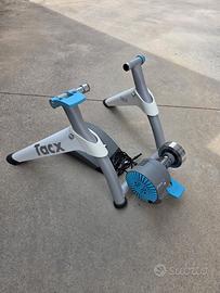 Rullo interattivo Tacx® Flow Smart Trainer