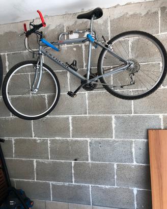 Mountain bike bicicletta