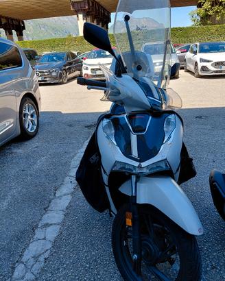 SH 125 Sporty Bianco perla