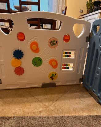 Recinto bambini con cancelletto a moduli