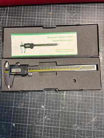 Calibro digitale 200 mm