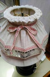 Lampada Vintage Legno e Pizzo 