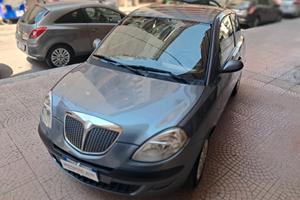 LANCIA YPSILON 1.2-NEOPATENTATI-Euro3199