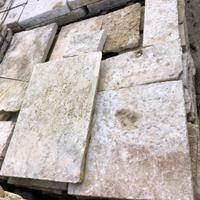 Basole di pietra vissute