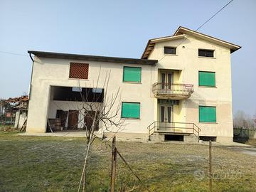 Unità immobiliare su 4 livelli