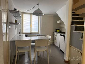 Appartamento di 60 m² con 2 locali e box auto a Al