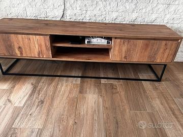 Madia in legno