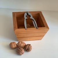 Portafrutta secca con schiaccianoci BRANDANI