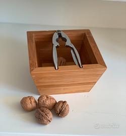 Portafrutta secca con schiaccianoci BRANDANI