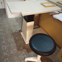 tavolo sollevabile elettronicamente