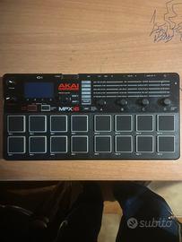 Akai MPX16