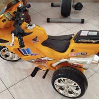 Moto elettrica bambini cavalcabile