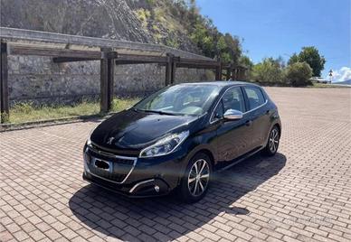 Auto Peugeot 208 2017 117.000 km