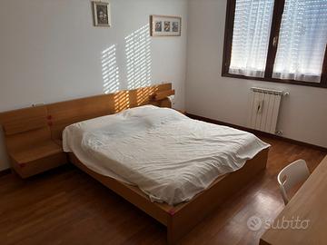 Letto Matrimoniale + Comodini in Legno Rovere