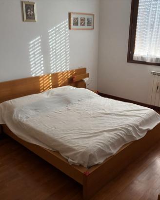 Letto Matrimoniale + Comodini in Legno Rovere