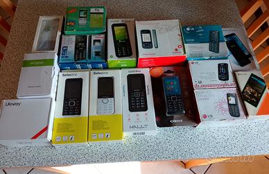 Cellulari vintage, 16 Pezzi "Nuovi"