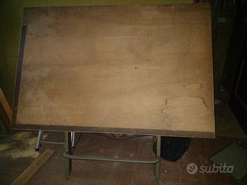 tavolo da disegno 