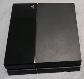 PLAYSTATION 4