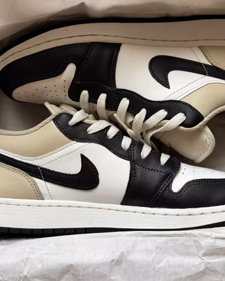 Air Jordan 1 Low Summit White