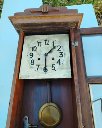 orologio a pendolo 