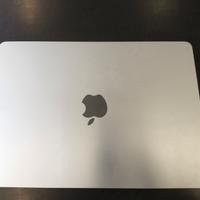 MacBook air M4 2025