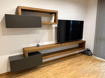 Mobile Tv Sangiacomo