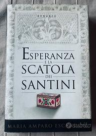 “Esperanza e la scatola dei Santini”