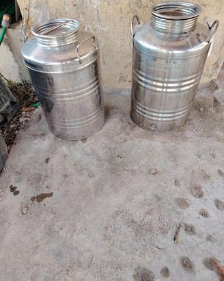 2 RECIENTI PER OLIO DA 50 LT