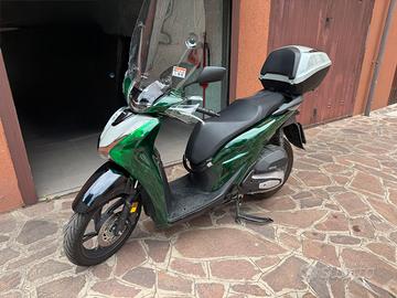 Honda SH 150 2025