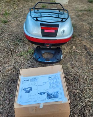 Bauletto Givi per 2 caschi integrali