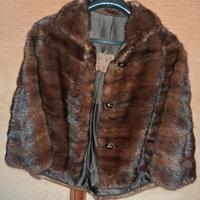 Mantella corta visone