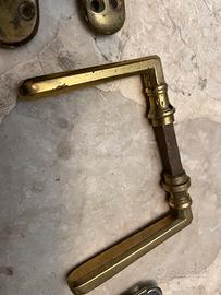 Lotto maniglie antiche