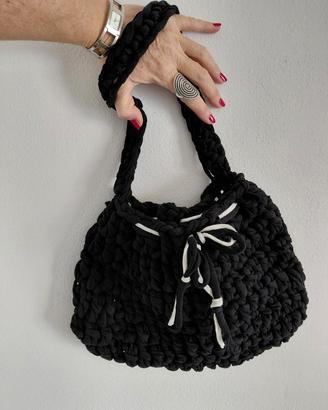 borsa uncinetto nera