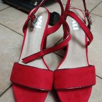 scarpe XTI the red touch