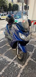 scuterone majesty 400