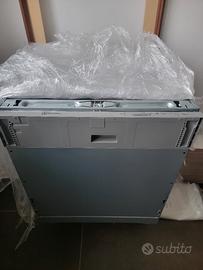 Lavastoviglie Electrolux
