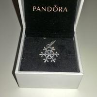 Pandora Charms Fiocco di Neve 390354cz