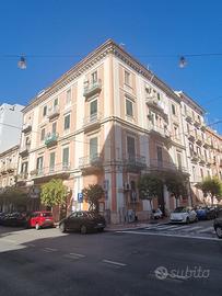 Appartamento di 170 mq Via Pisanelli ang P. Amedeo