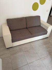 Divano 2 posti