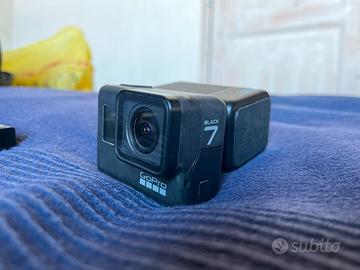 GoPro 7 black + accessori originali