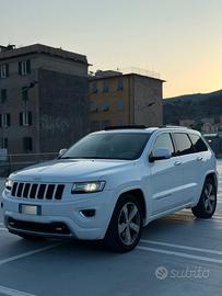 jeep grand cerokee overland 
