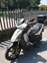 Scooter Kimko Agility 200 iniezione 