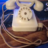 telefono di altri tempi 