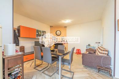 TRILOCALE BILIVELLO PRIMO E SECONDO PIANO